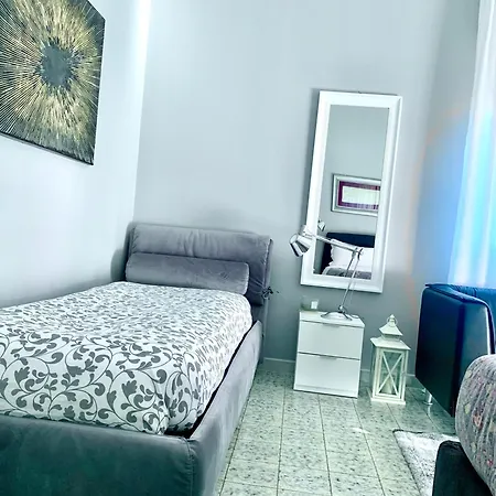 Apartment Spacious In With Sea View And Balconies