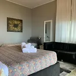 Spacious In With Sea View And Balconies Taormina